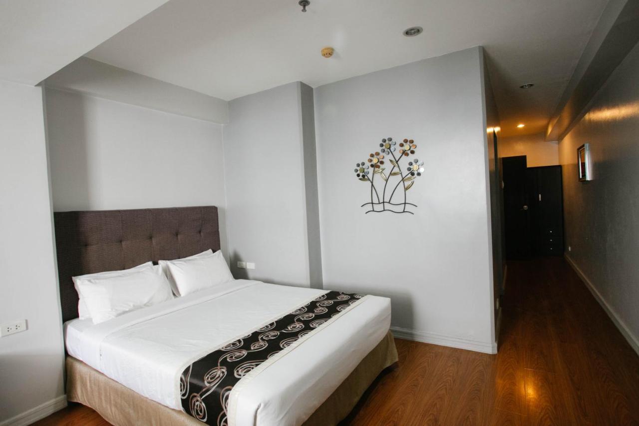 Diamond Suites And Residences Cebu Eksteriør billede