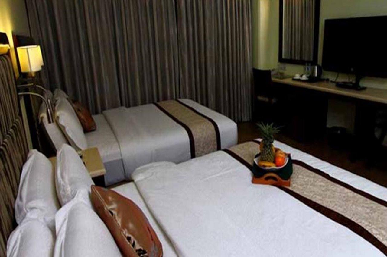 Diamond Suites And Residences Cebu Eksteriør billede
